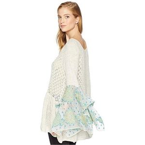 Free people light knit sweater